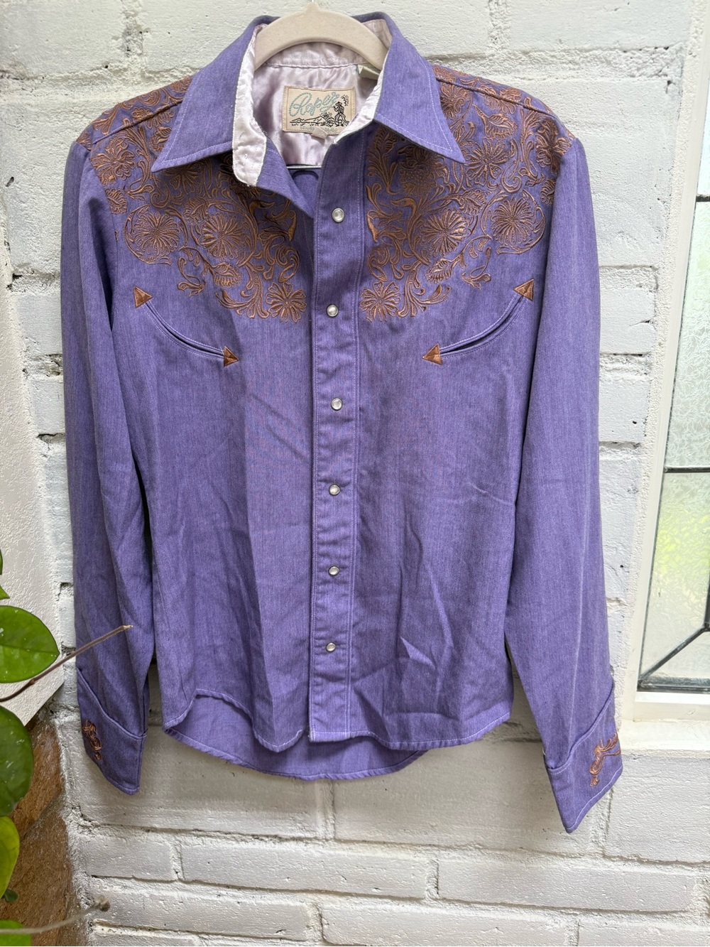 Roper vintage Purple Western Embroidered Button-Down Shirt